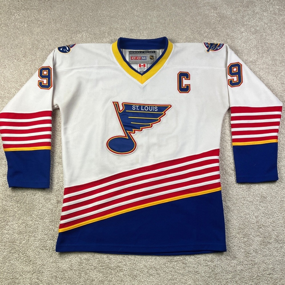 CCM Wayne Gretzky St. Louis Blues 99 Heroes of Hockey Jersey 48 Made Canada - Picture 2 of 7